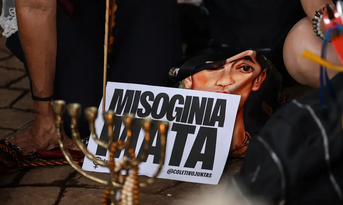 Fragmentação de dados dificulta prevenção de feminicídios