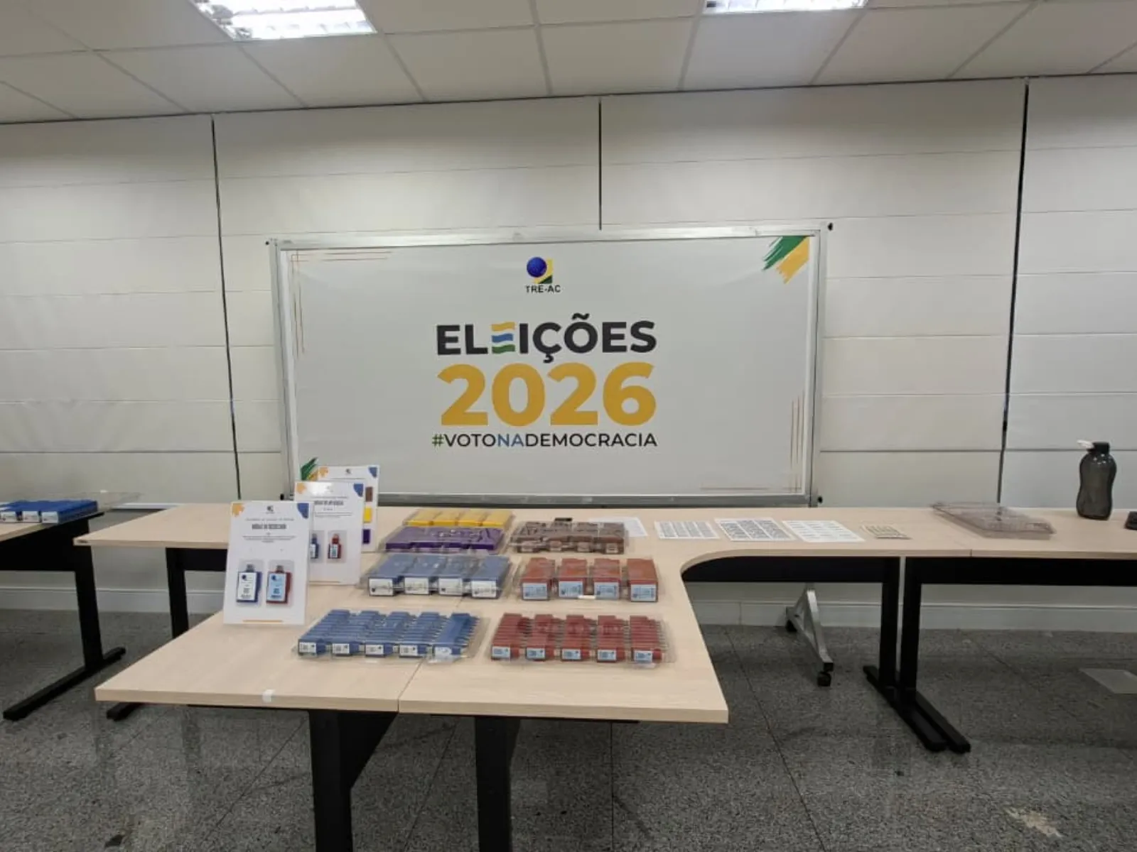 TRE inicia processo de geração de mais de 6 mil mídias usadas em urnas eletrônicas no Acre