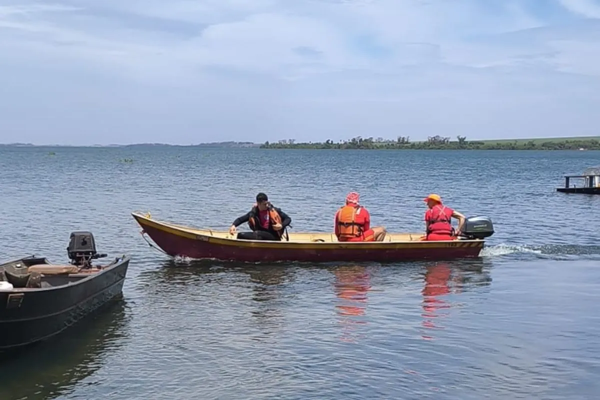 Pescadores de 65 e 76 anos desaparecem após saírem para pescar de barco em Uberaba