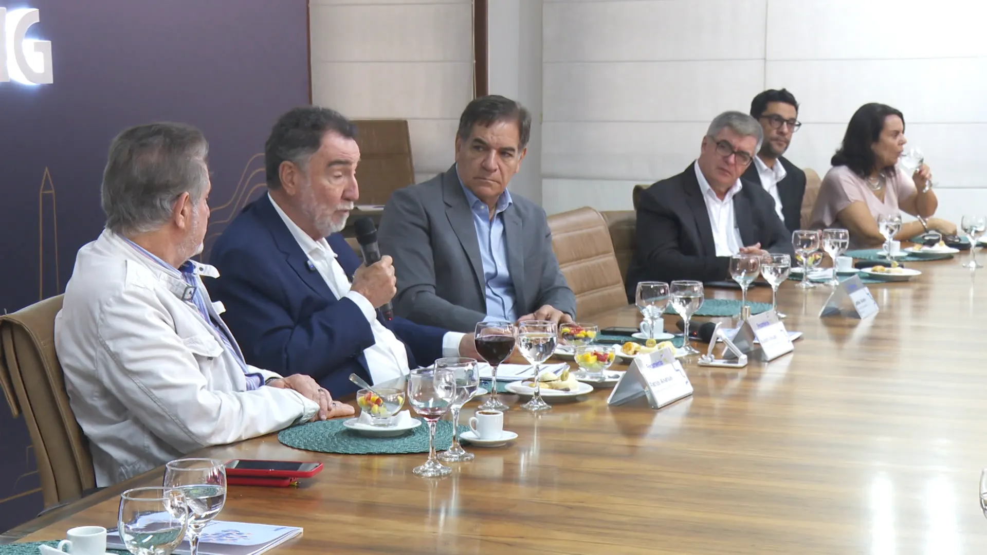 Patrus Ananias propõe tarifa única para o transporte na Grande BH
