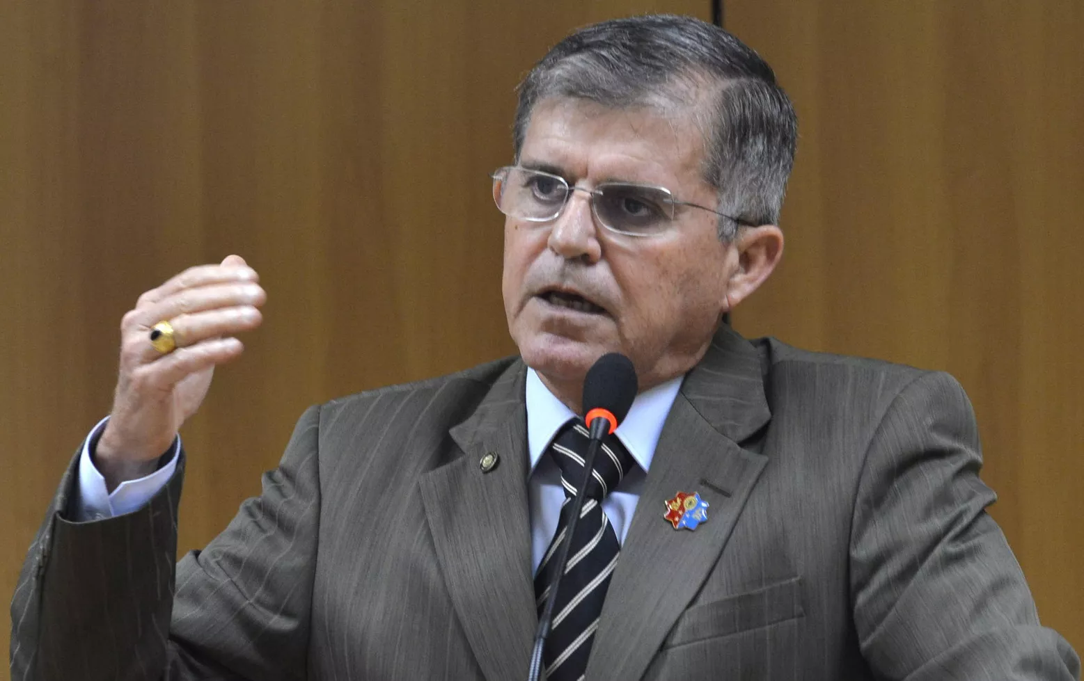 Qual é o número de Guilherme Theophilo (Novo) para o Senado no Ceará?