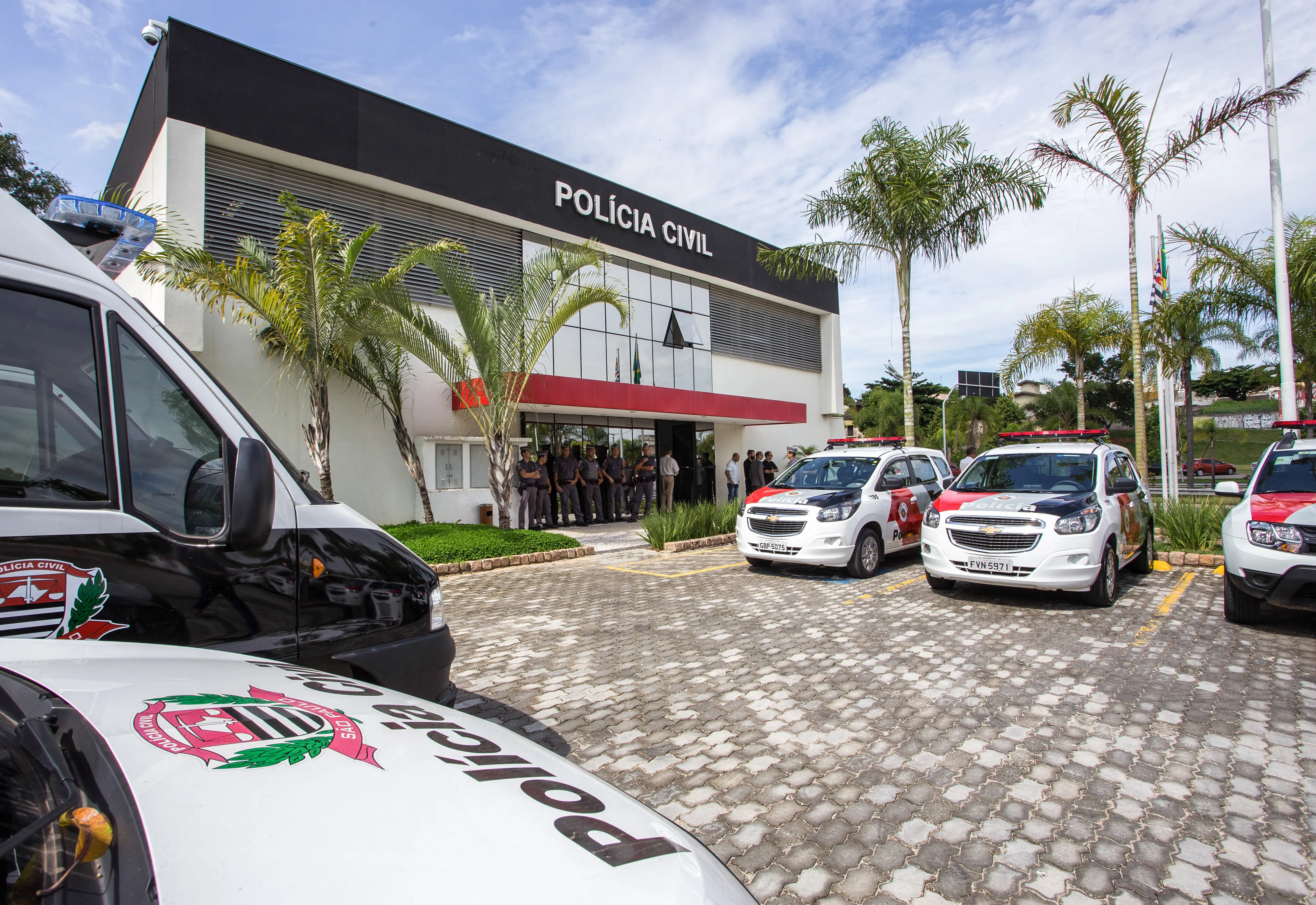 Homem é socorrido em estado grave após ser esfaqueado em Jundiaí
