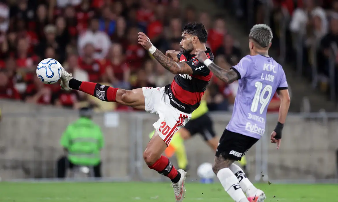 Pela quinta vez, Brasil põe "trinca" nas semifinais da Libertadores