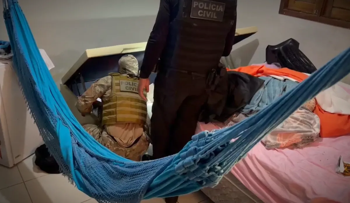 PM é preso ao tentar destruir provas em operação contra organização criminosa em Mossoró