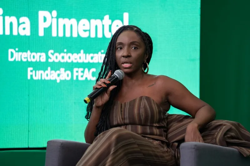 Em palestra promovida pela PUC-Campinas, Nina Silva destaca diversidade 