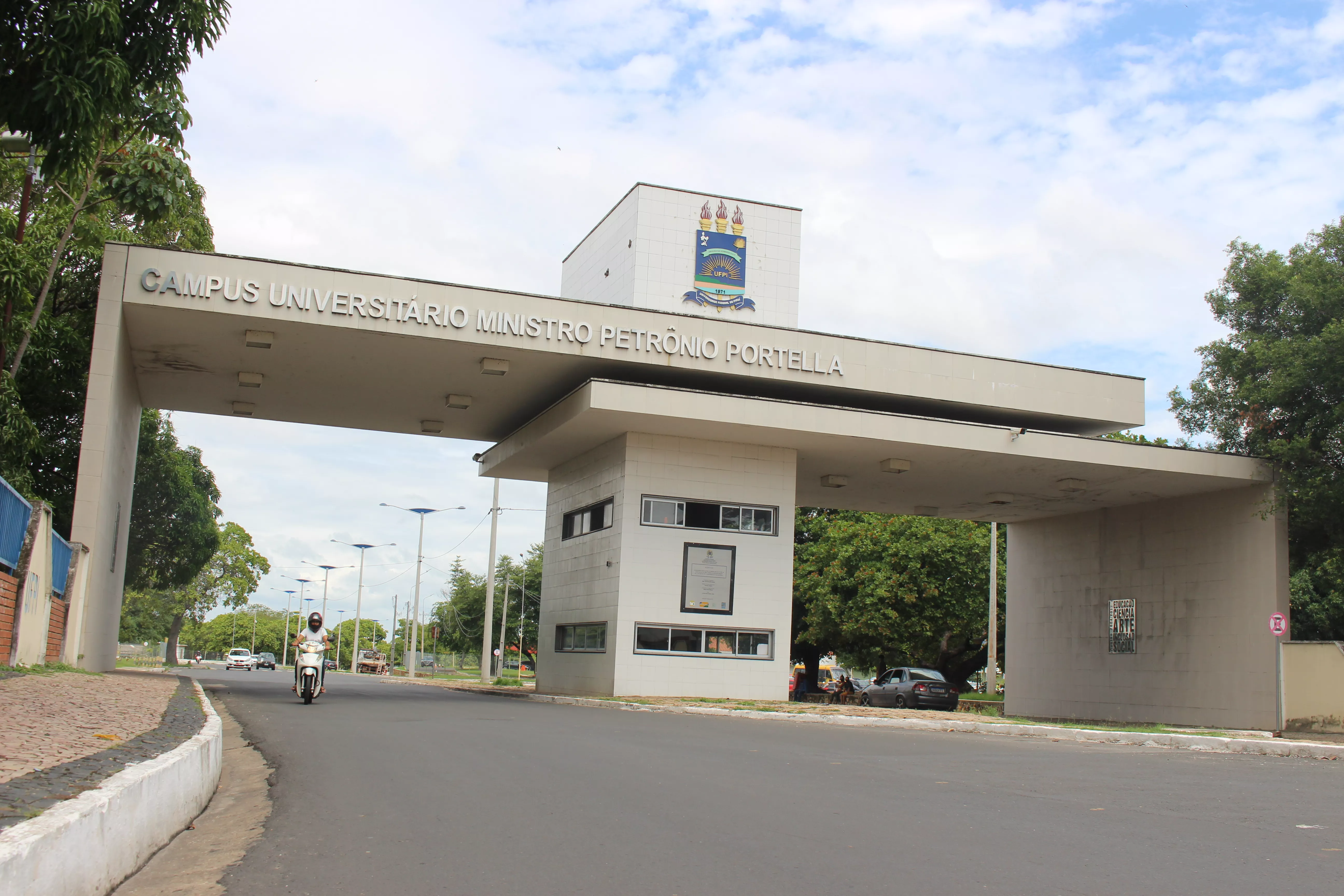 UFPI abre 745 vagas para cursos técnicos em Teresina e mais cidades; veja como se inscrever