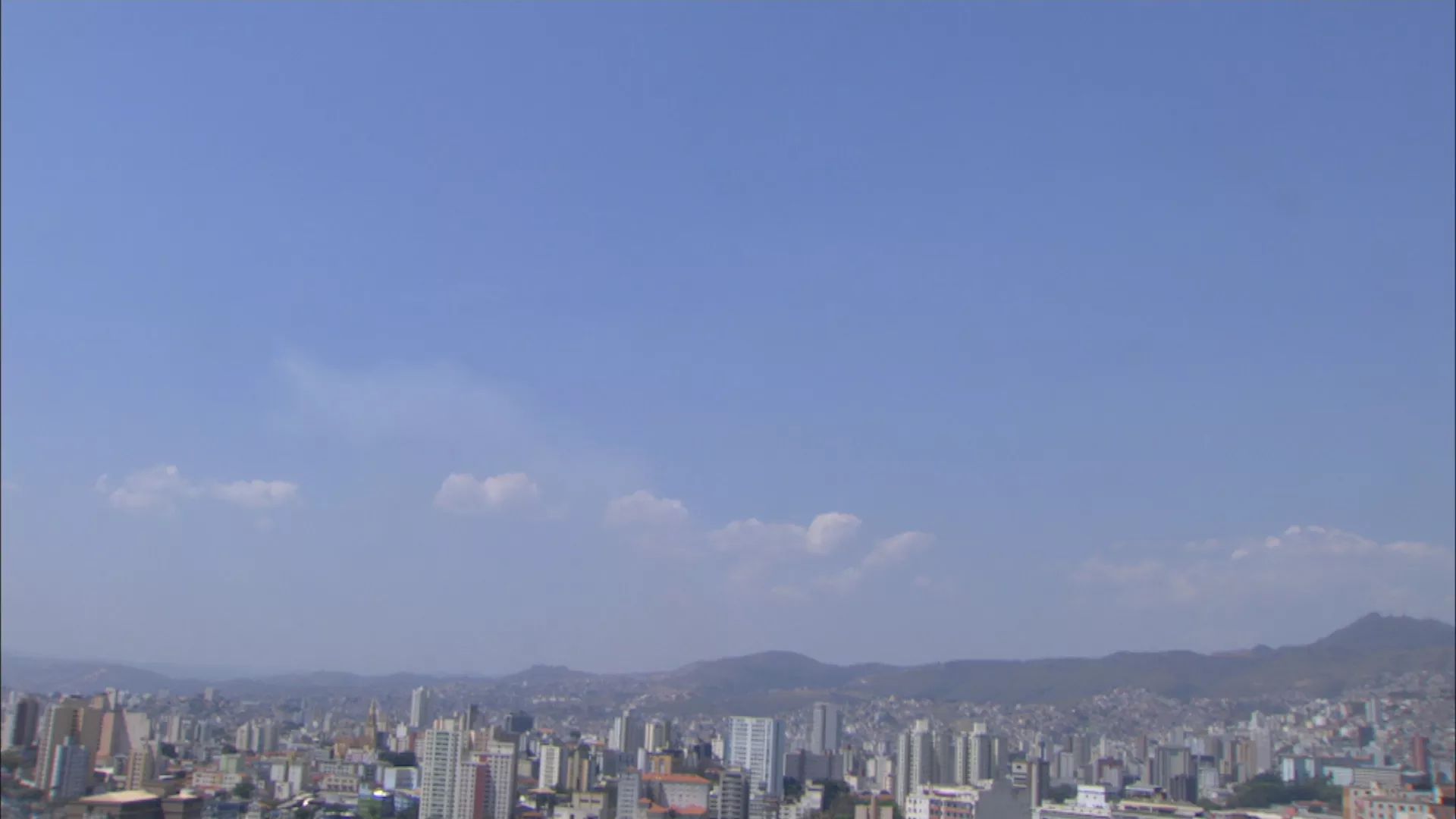 BH terá semana com calor e pancadas de chuva; veja previsão do tempo