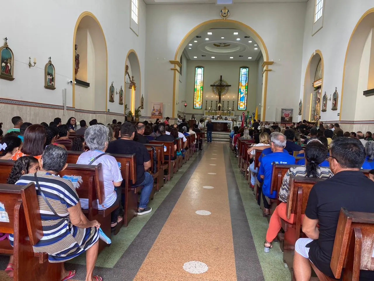 Arcebispo de Santarém orienta mudar horários de missas e procissões devido ao calor extremo
