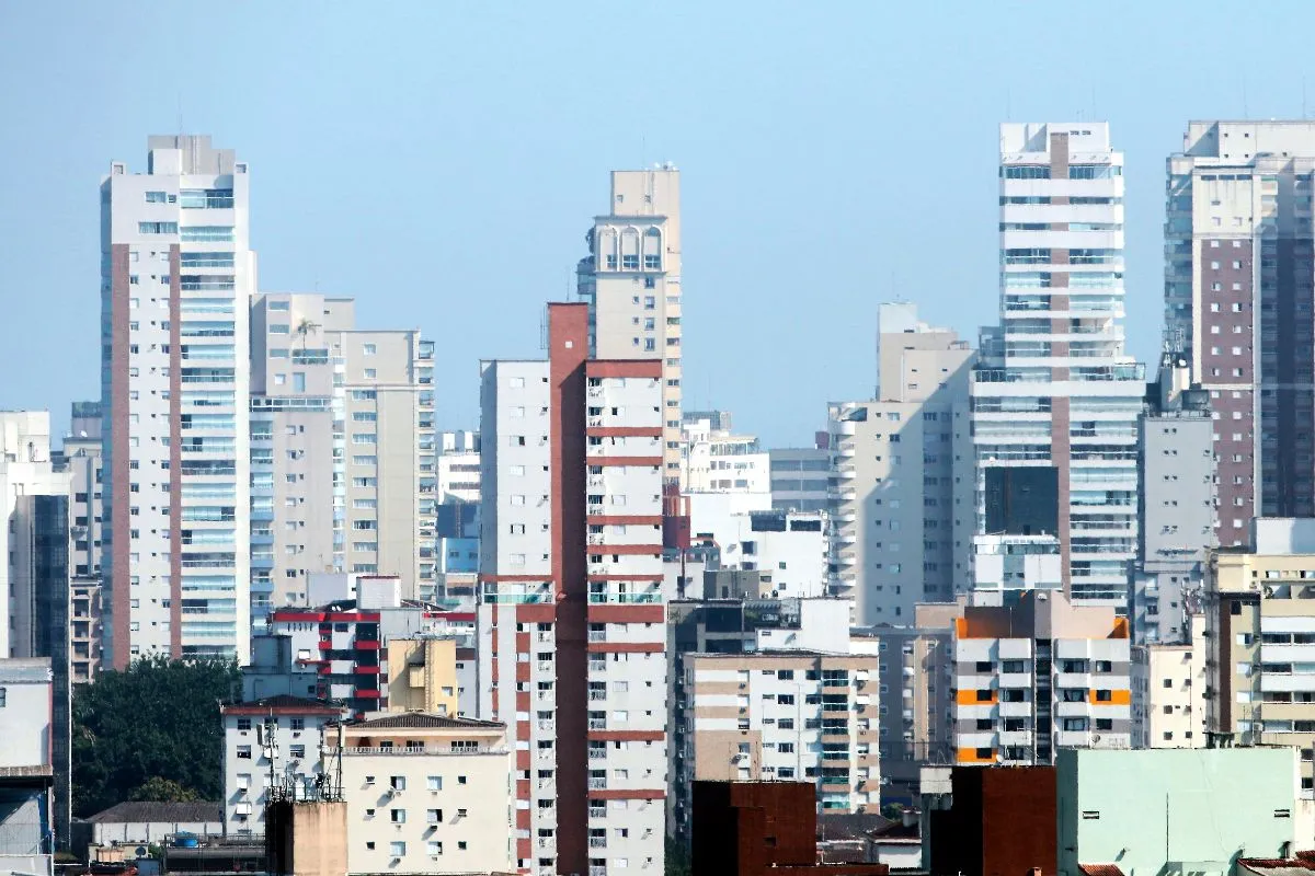 Com média de R$ 1,09 milhão, Baixada Santista lidera preço de imóveis novos em SP