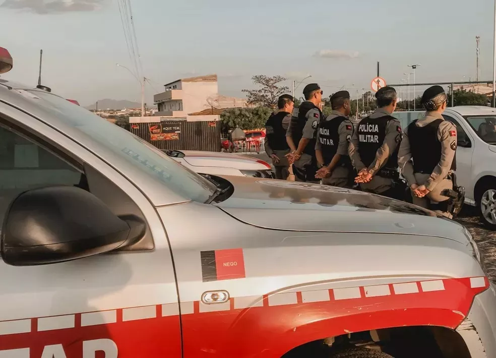 Preso um dos suspeitos de invadir casa de ex-prefeito de Queimadas e fazer família refém, no Agreste da PB