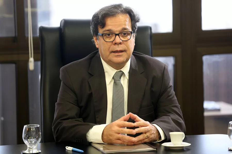 Gilmar Mendes determina retorno de desembargador do TJAL afastado pelo CNJ